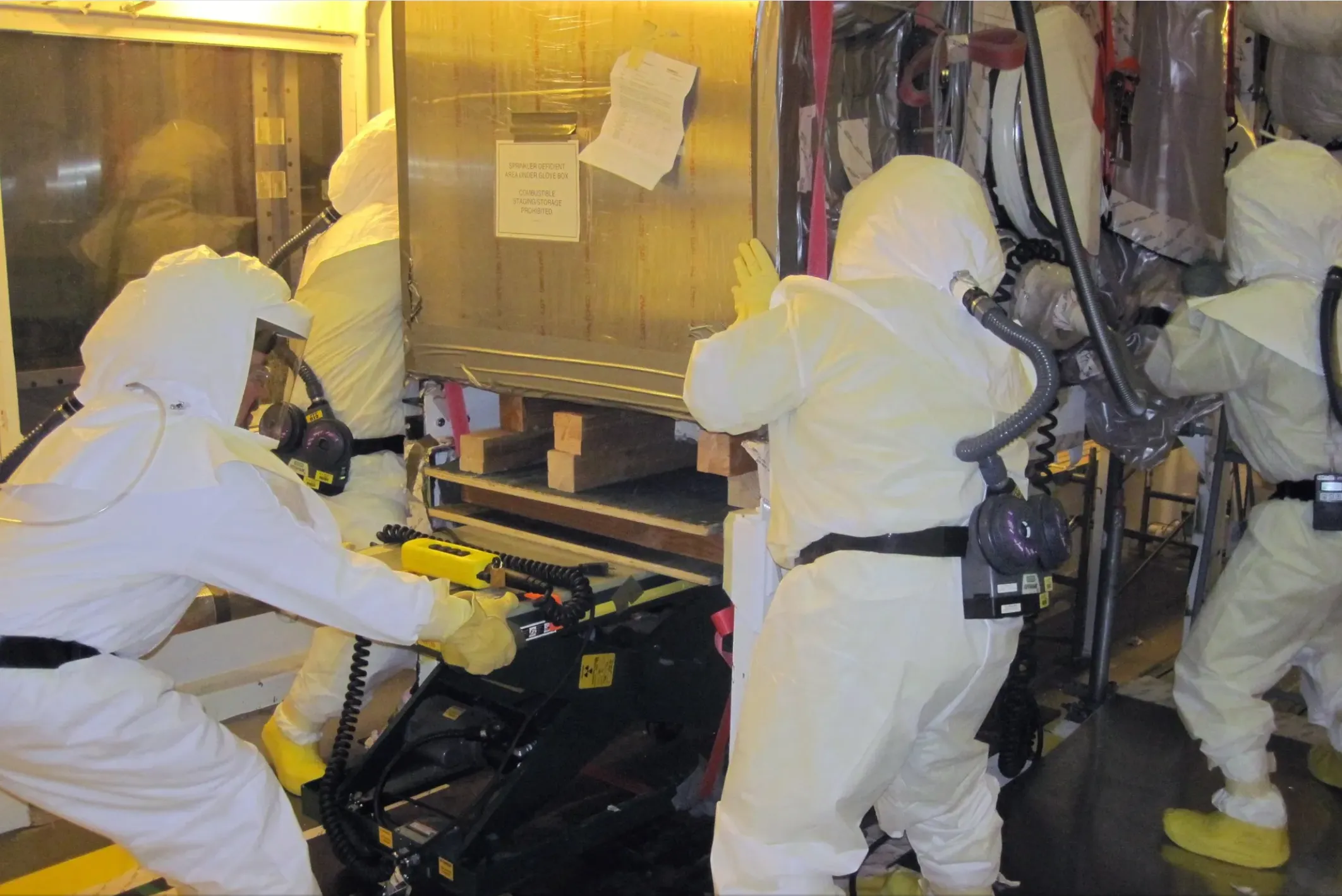 Nuclear decommissioning operations at the Hanford PFP facility in Washington state